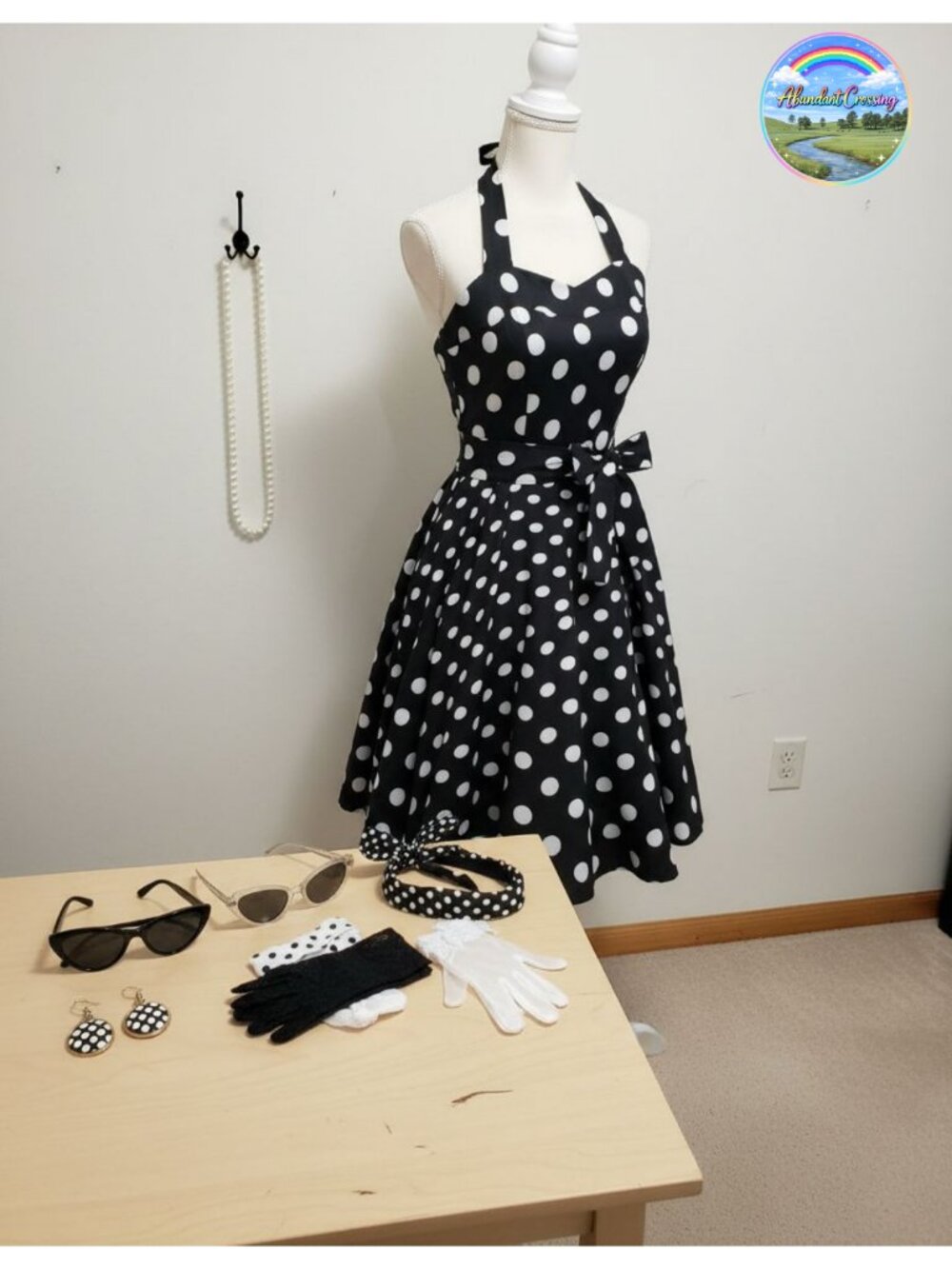 1950s Polka Dot Dress Set with Scarf, Gloves, Jewelry, Glasses